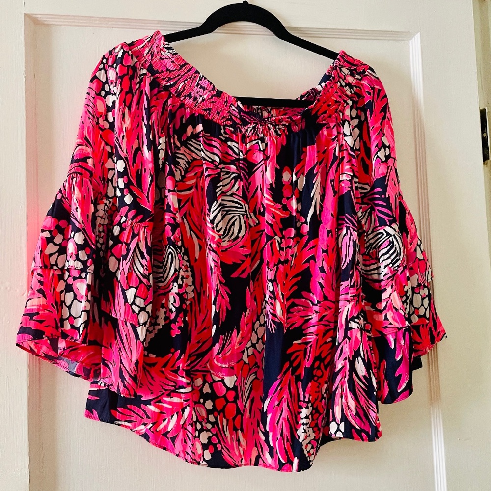 NwoT Ruffled, off the shoulder Lilly Pulitzer top